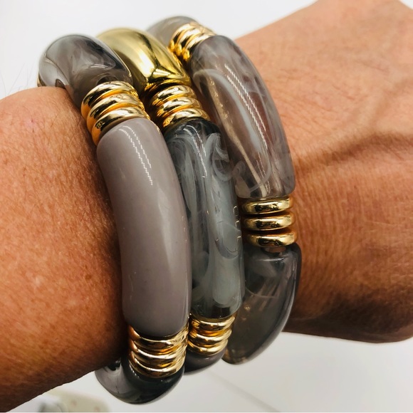 Stretch Stackable Gray and Gold Resin Bracelets - Picture 3 of 4